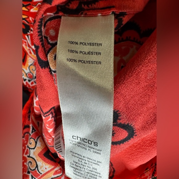 Chico’s 0 Petite Red Tiled Spice Cold-Shoulder Top - Picture 5 of 9